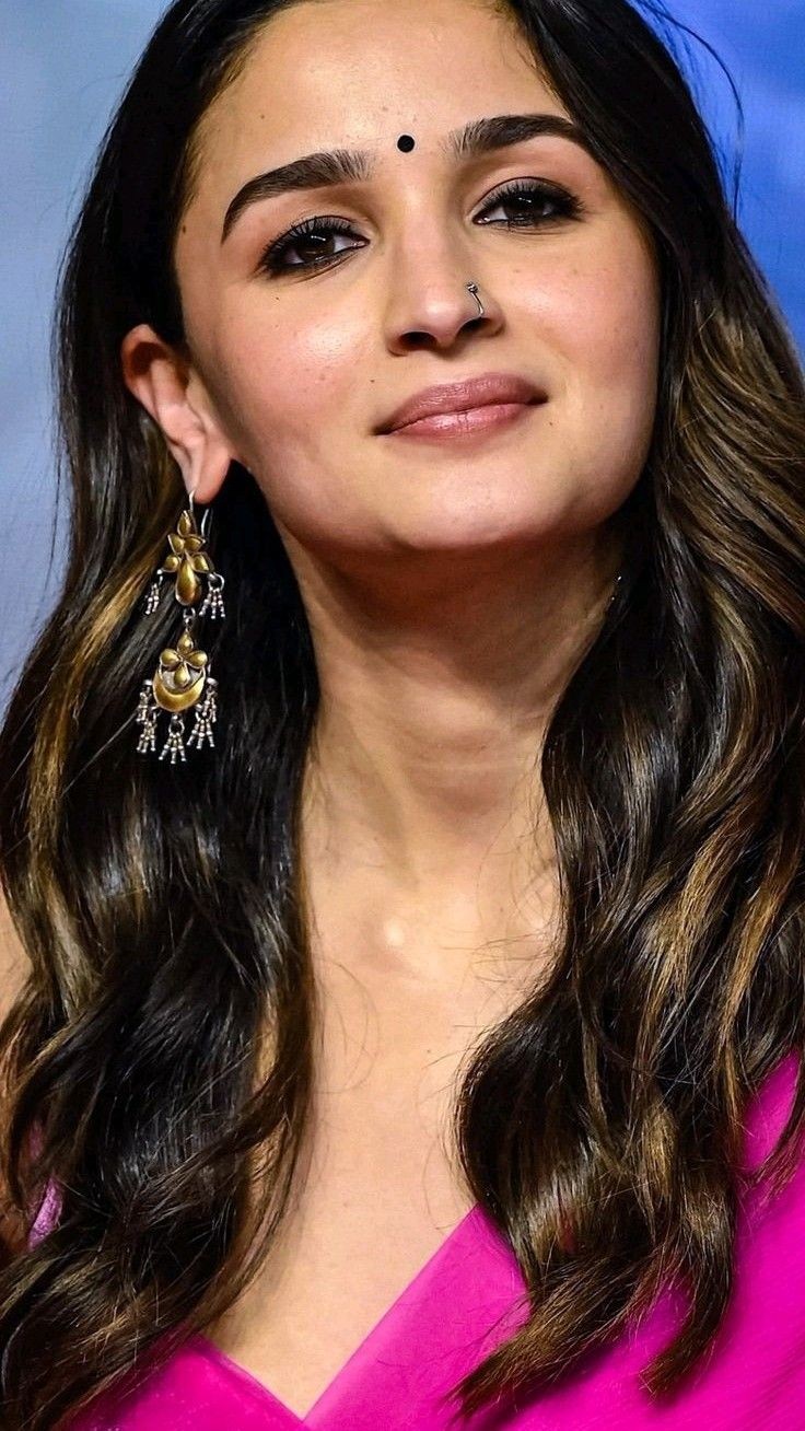 Image Alia Bhatt Indian Hot Actress