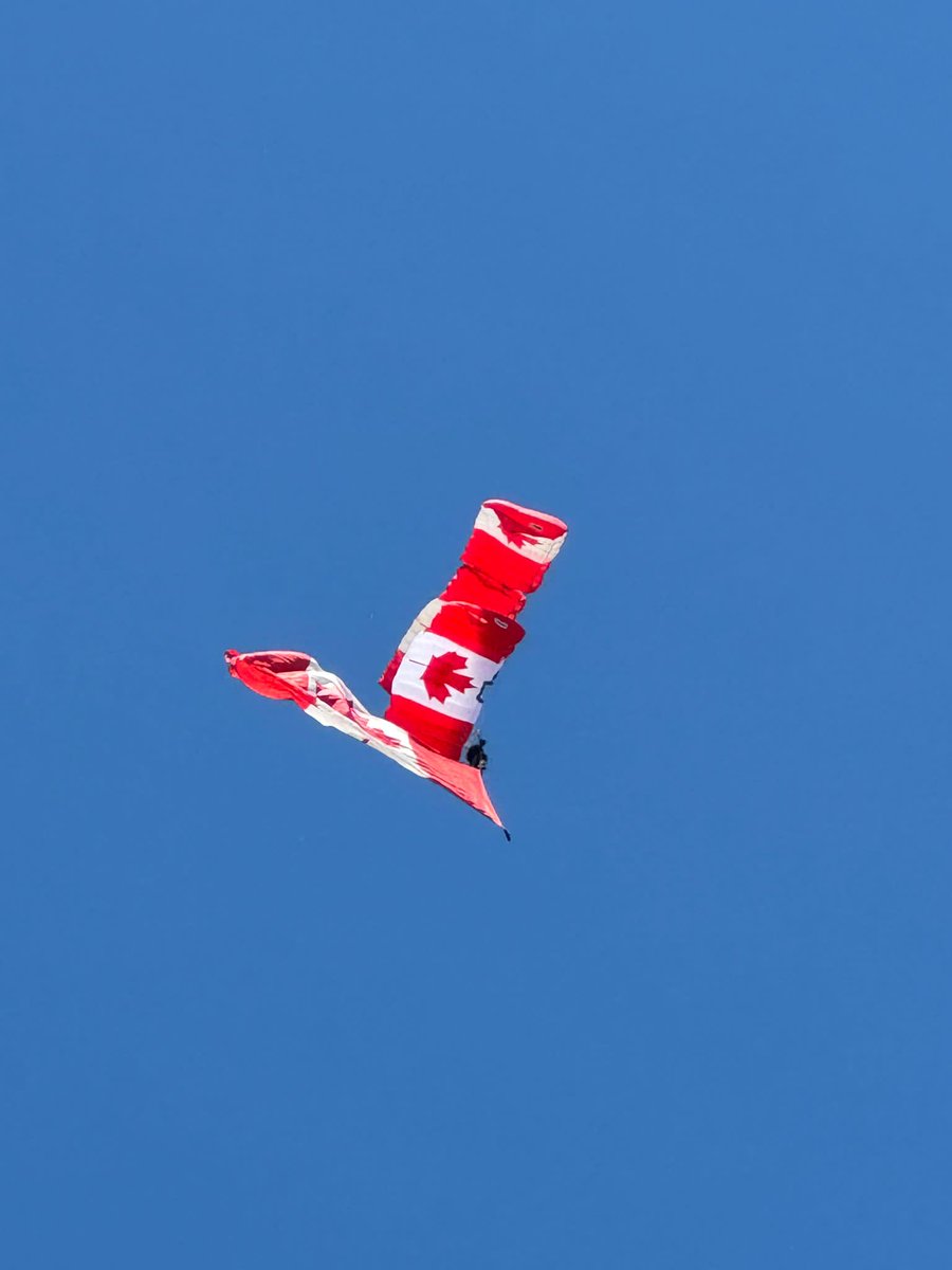 StephenLau_GC's tweet photo. Happy Canada Day 2024 / La fête du Canada 2024 #Canada #CanadaDay @Canada https://t.co/LrKZWCjRay