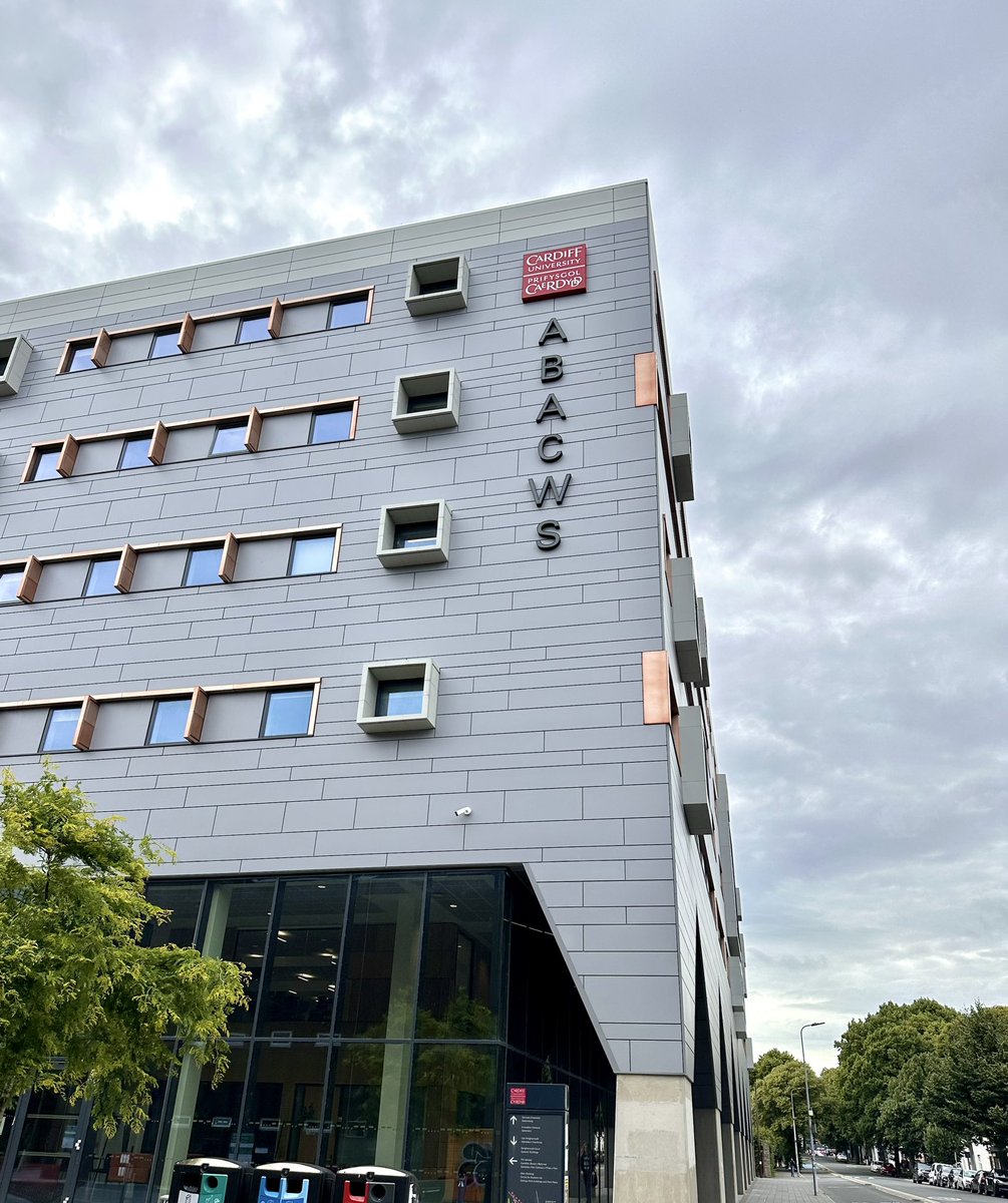 ART-AI PhD students at the Cardiff NLP Workshop. 

Amazing event hosted by one of the biggest NLP labs in the UK <a href="/Cardiff_NLP/">Cardiff NLP</a> 🙌🏴󠁧󠁢󠁷󠁬󠁳󠁿