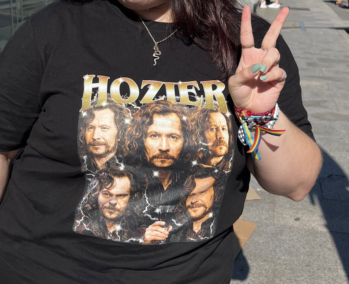 digitalballad's tweet photo. hozier in madrid !! https://t.co/MBCnNoQmC5