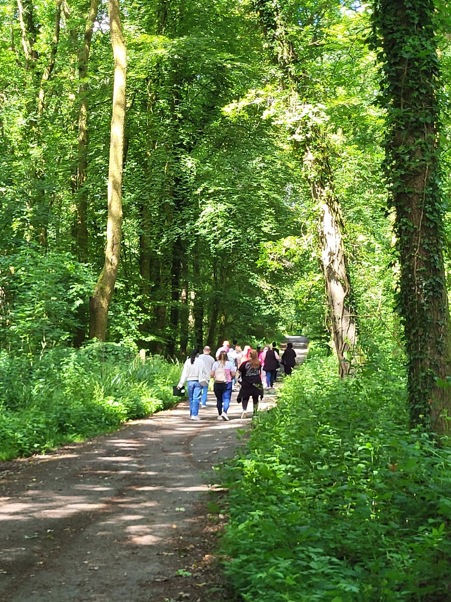 EmmaMelv's tweet photo. What a lovely day out with our ESOL learners last week. Thank you @StFagans_Museum for making us feel so welcome. We had a great time! @ColegyCymoedd @Nathorn2020 @EsolCymoedd https://t.co/CKXLBU2oMz