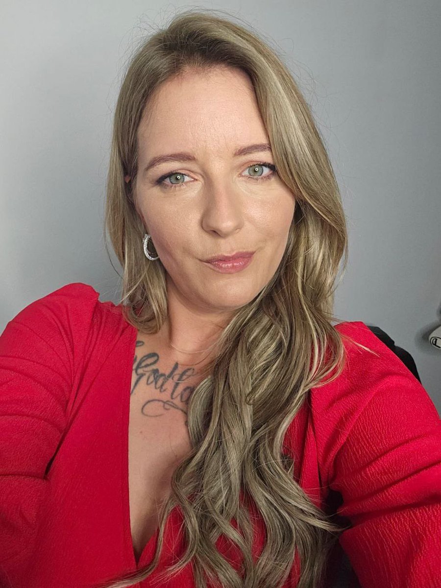 <a href="/karelyruizz33/">Karely Ruiz 🩷</a> holaa