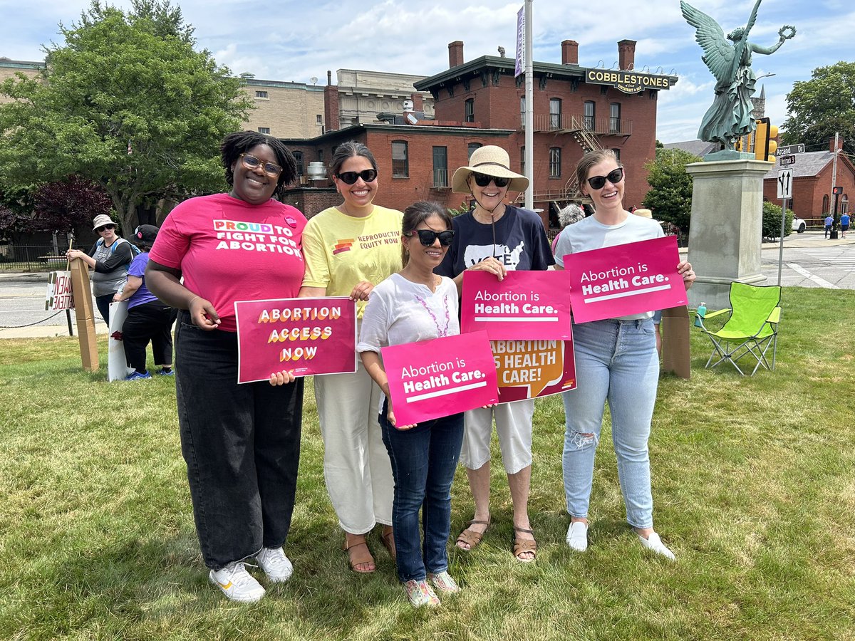 Claire Teylouni tweet media