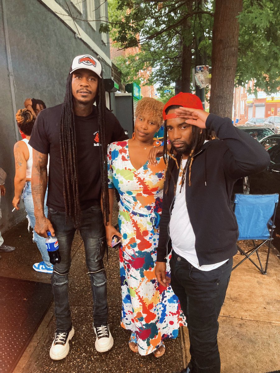 kwalker_phillyy's tweet image. Middle of the Philly trenches💯 I had a super 🔥 battle yesterday, salute @BattleAcademyPA coming to my hood to do this one #SouthPhilly💯 no violence, all good vibes, my mom even popped out💯 We got another one