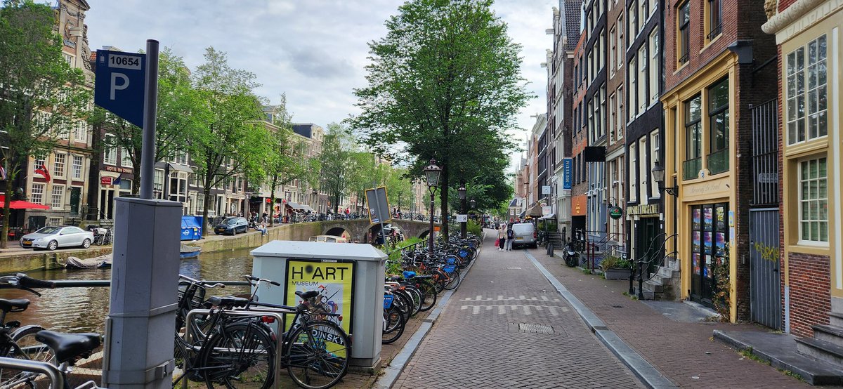 TravelinTonyG's tweet photo. I'm in Amsterdam!  More to come on this city! https://t.co/uOArH0KZWS