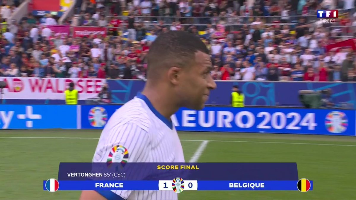 TF1 tweet media