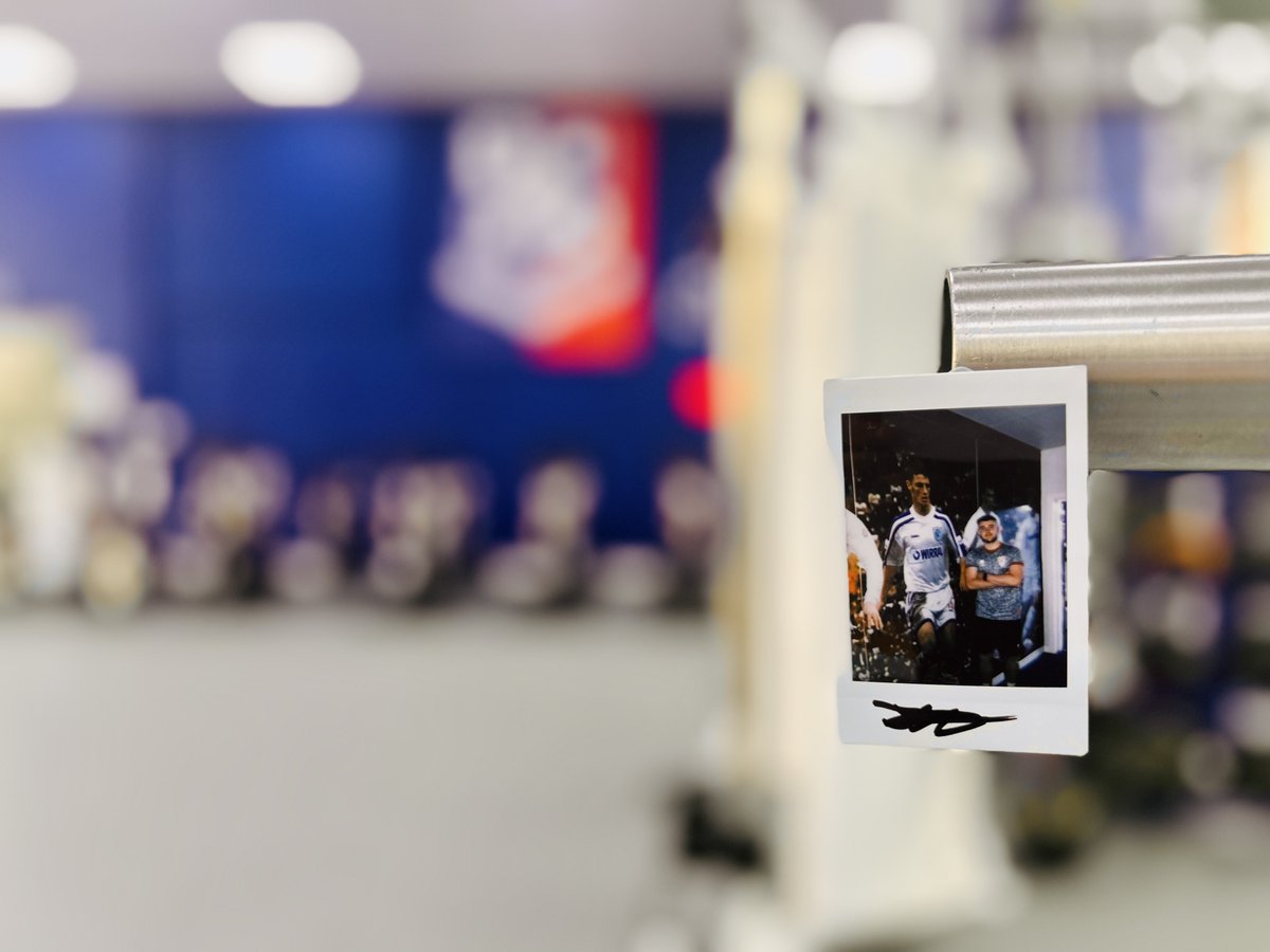 TranmereRovers's tweet photo. 🎞 Not one but two Polaroids!

To win a signed picture of our new signings, Sol Solomon and Josh Williams, repost this post and comment to boost your chances of winning!

#TRFC #SWA https://t.co/TBq3bZjvQj