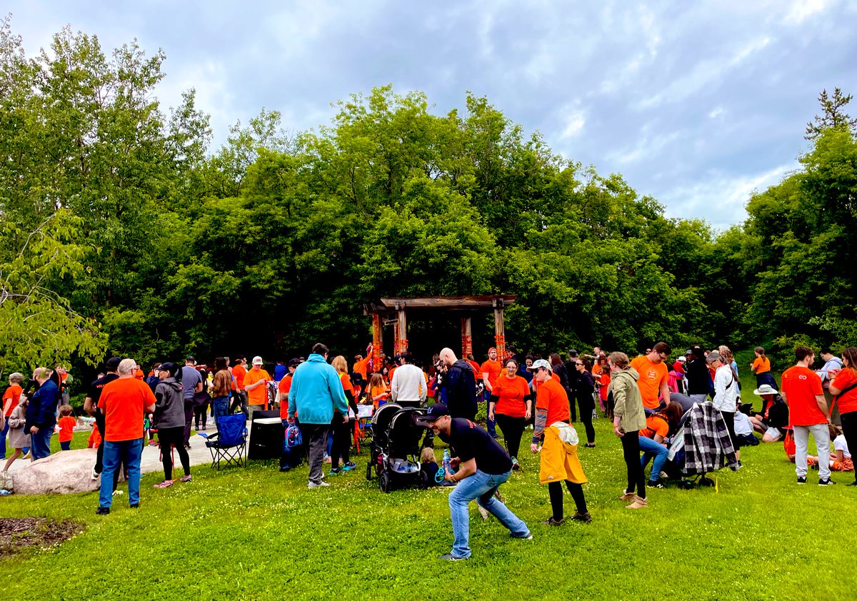 Burkeeboy's tweet photo. 🧡🧡 seeing so many out for The Run for Reconciliation. #RunRemRec #StAlbert BIG shoutout to @Mandoline79 and her team for organizing a truly meaningful and inspiring event. https://t.co/STe0TeV91J