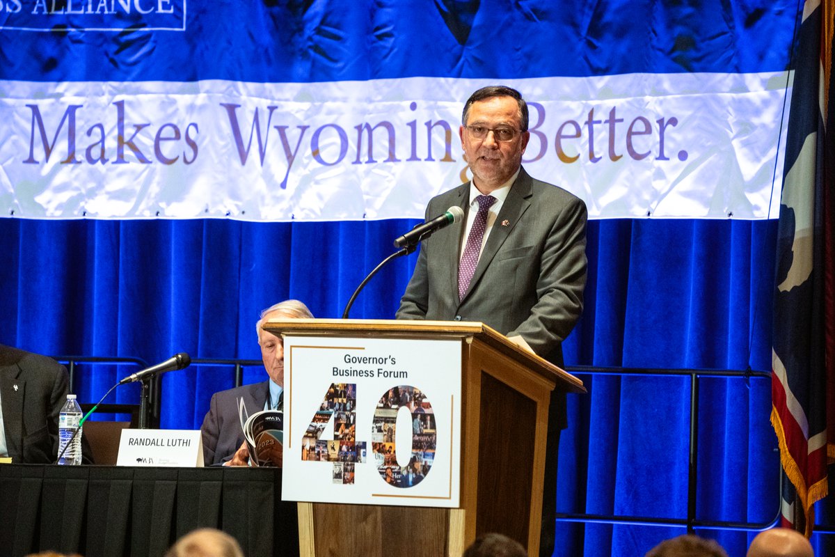 WYOBA's tweet photo. Canada is Wyoming's largest export market. It was a pleasure to have the Consulate General of Canada to the U.S., Sylvain Fabi, support Wyoming's business community at the WBA's 40th Annual Governor's Business Forum last year. 

#Canadaday #businessmakeswyomingbetter https://t.co/0t9hz3V2el