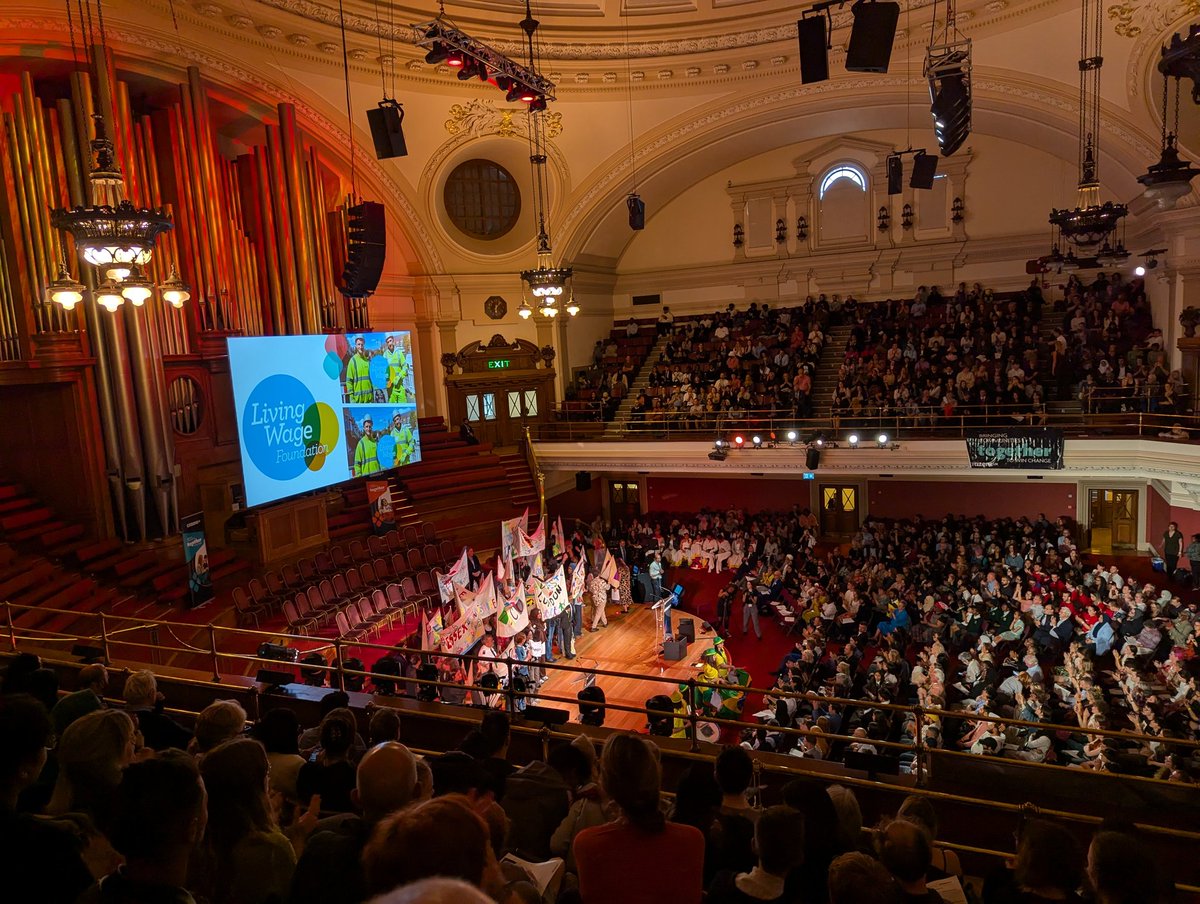 Mega impressive turnout for <a href="/CitizensUK/">Citizens UK</a> General Election assembly. A super inspiring event.