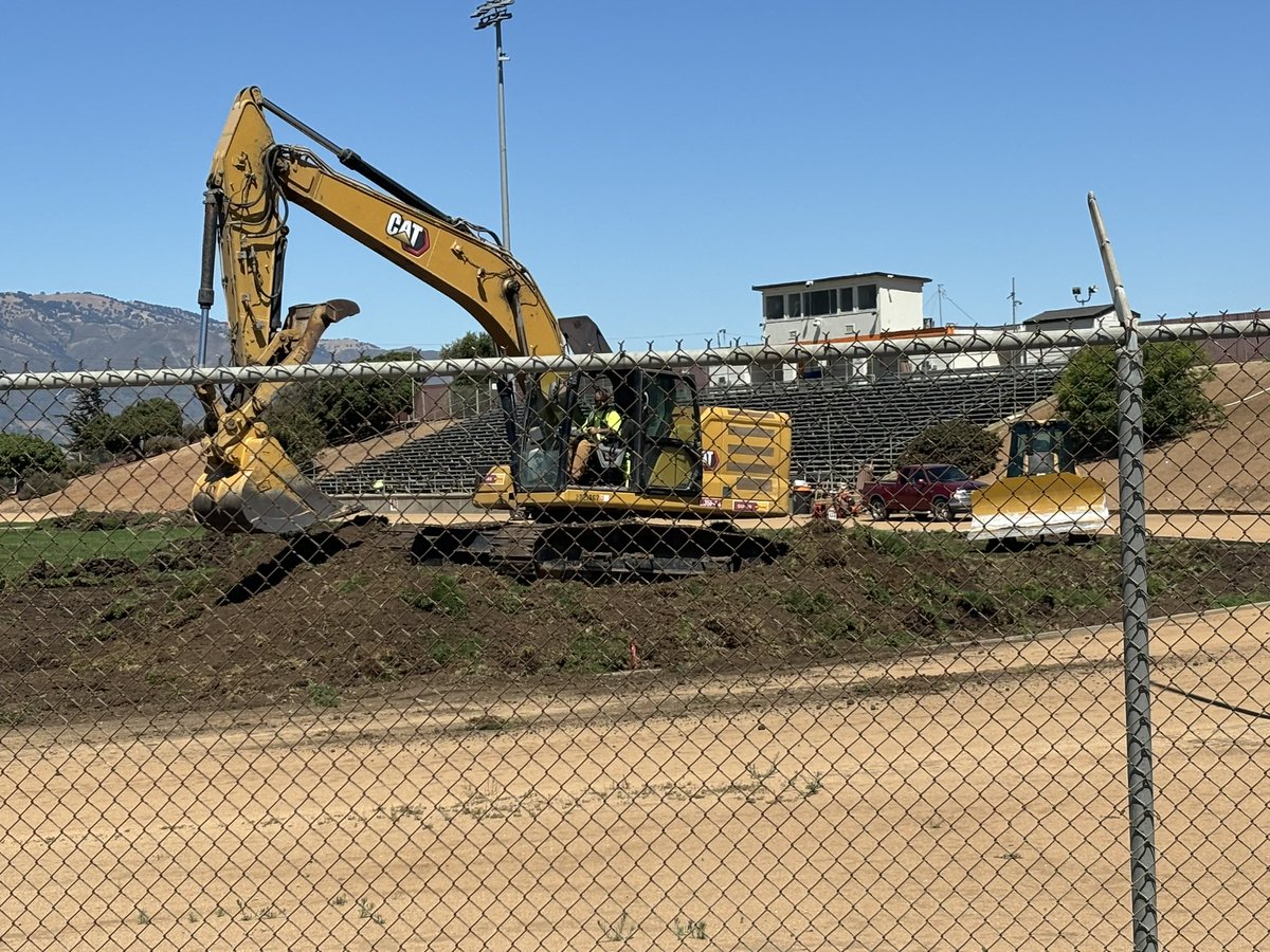 gonzathletics's tweet photo. Construction has finally begun! https://t.co/7Ud2xxUYvk