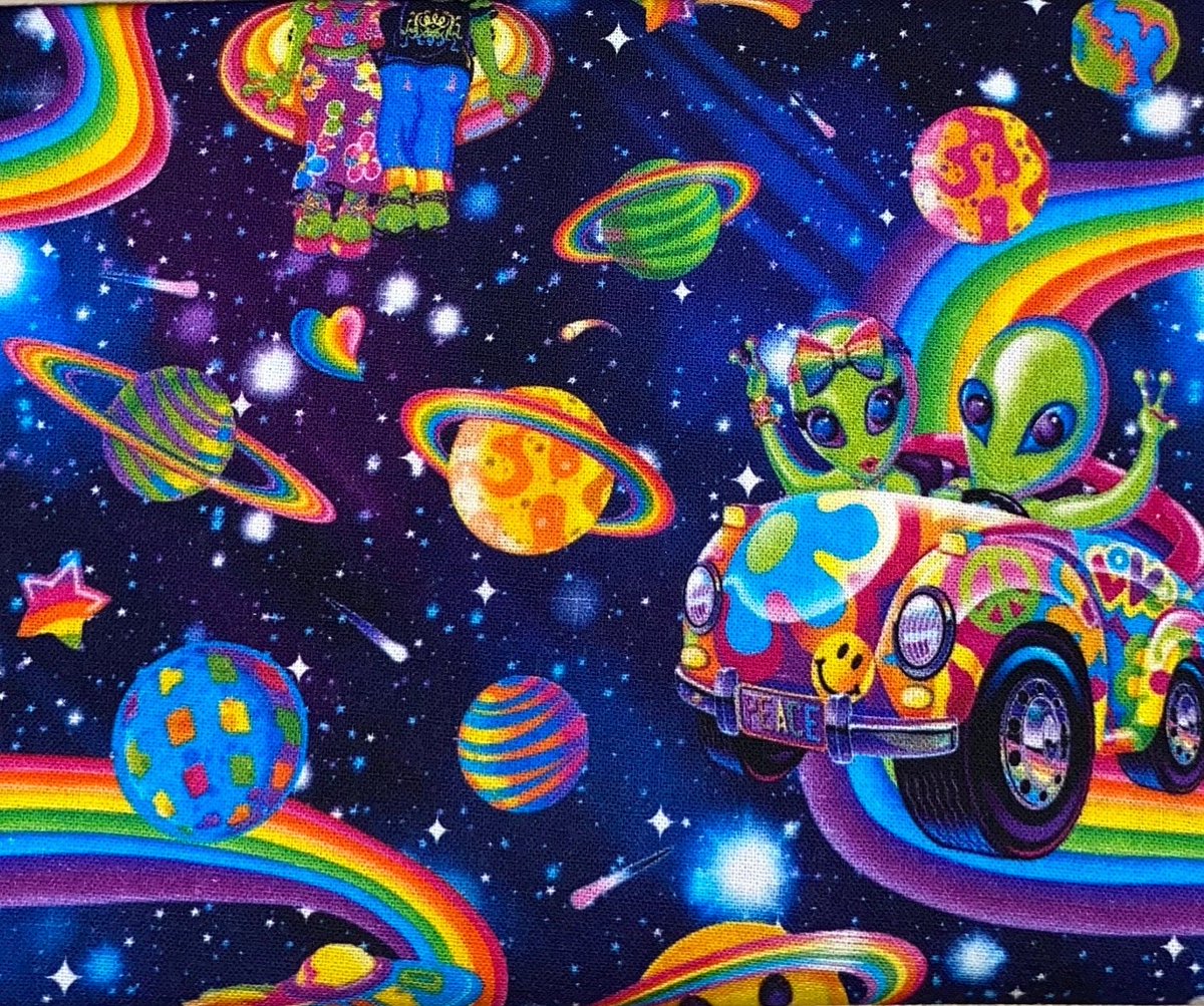 LisasLittleCrea's tweet photo. https://t.co/Ma86hpaWg1 aliens 80s nostalgia fabric #lisafrank #nostalgia #80s #aliens #hippie https://t.co/qJrlzShQnx