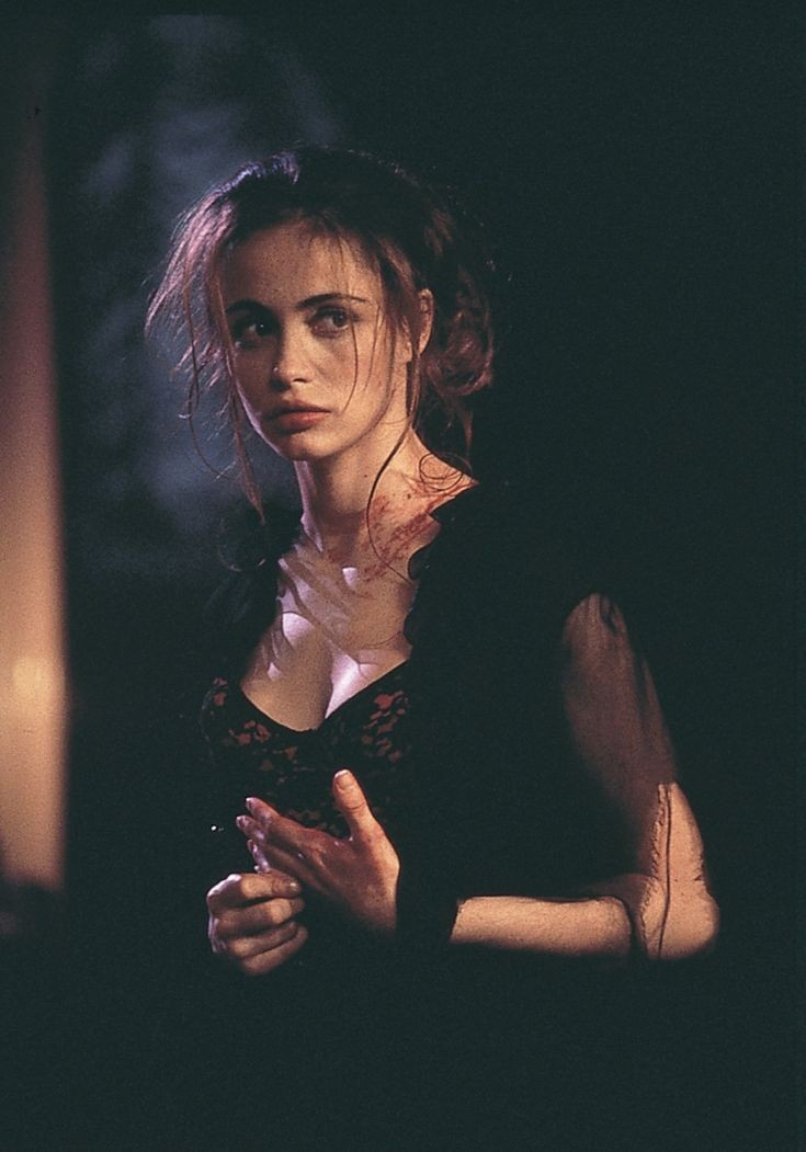 ScopeCinema_'s tweet photo. Emmanuelle Beart..💙🤍❤️ https://t.co/dzTTy0duZX