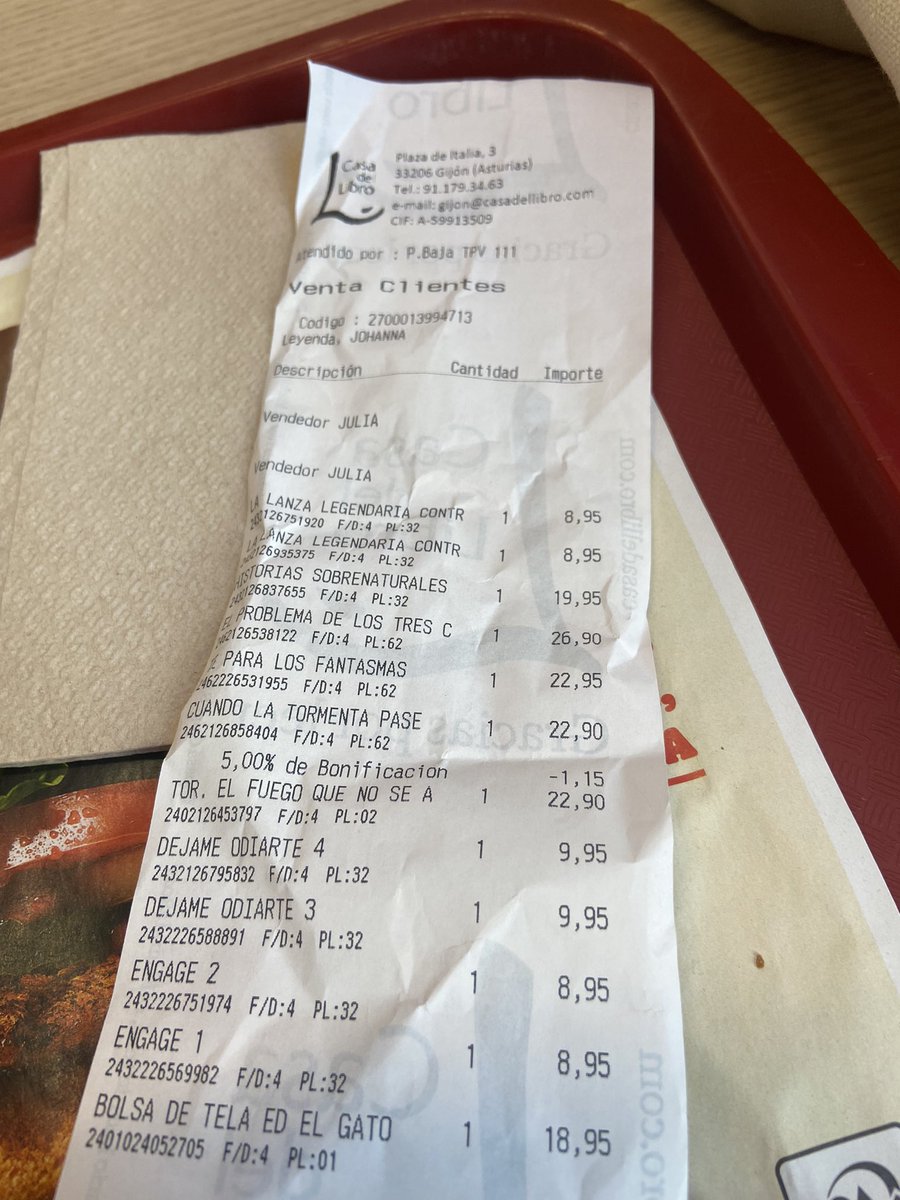 Asalto a Casa del Libro y Burguer King😍