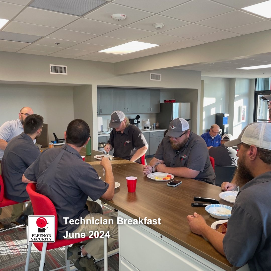 FleenorSecurity's tweet image. Last week, we gathered for a fantastic breakfast with our technicians! It was a great time to connect and fuel up for the day ahead. A big thank you to everyone who joined us! 

#JohnsonCityTN #FleenorSecurity #KnoxvilleTN