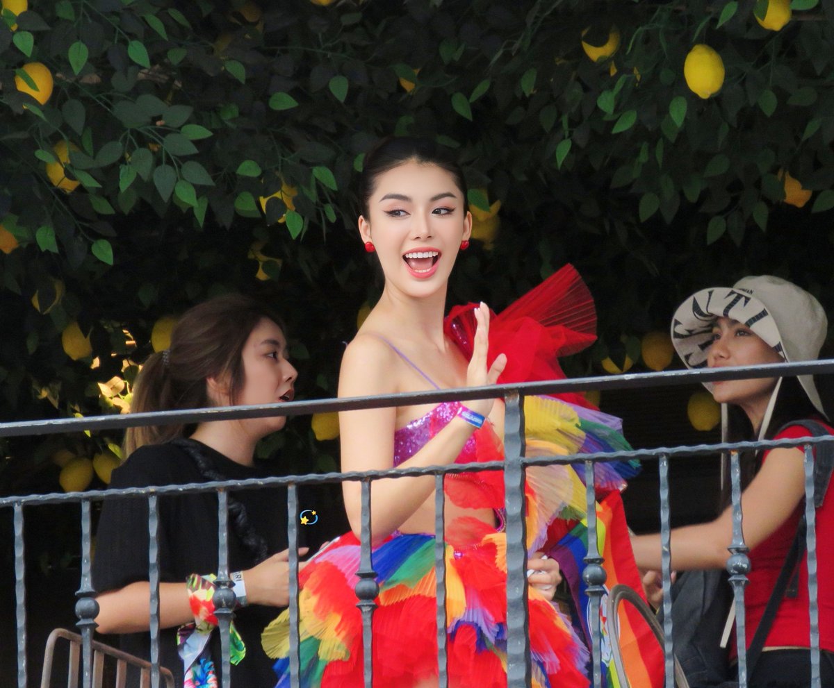 MooNFaLL175's tweet photo. #PrideNationSamui with Chompu #5 🌈💖
DREAM BIG SOAR HIGH CHOMPU01
#ชมพูอทิตา #ChompuAthita
#ชมพูนางร้ายไทยแลนด์ https://t.co/sM6uQO2Yjs