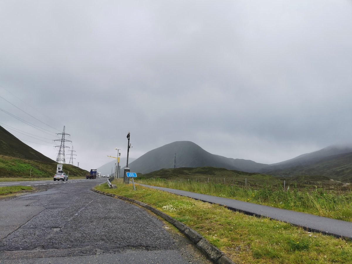 L117AA's tweet photo. Drumochter looking south.
#solarradiatonmanagement
#anpr https://t.co/kJFG7SMIC1
