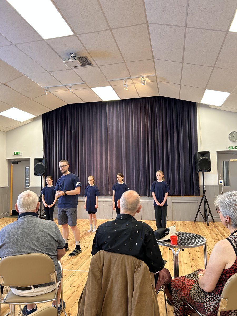 Meta4Dance Company tweet media