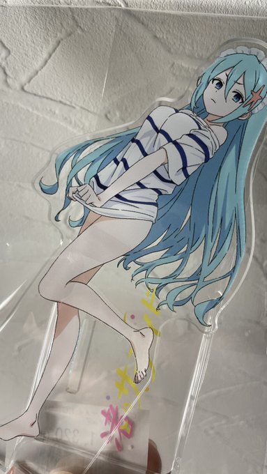 渚のサーメイド…本当に良かった…ありがとうございました…🦈(そしてこれは勿体無くて飾れていないアクスタ)