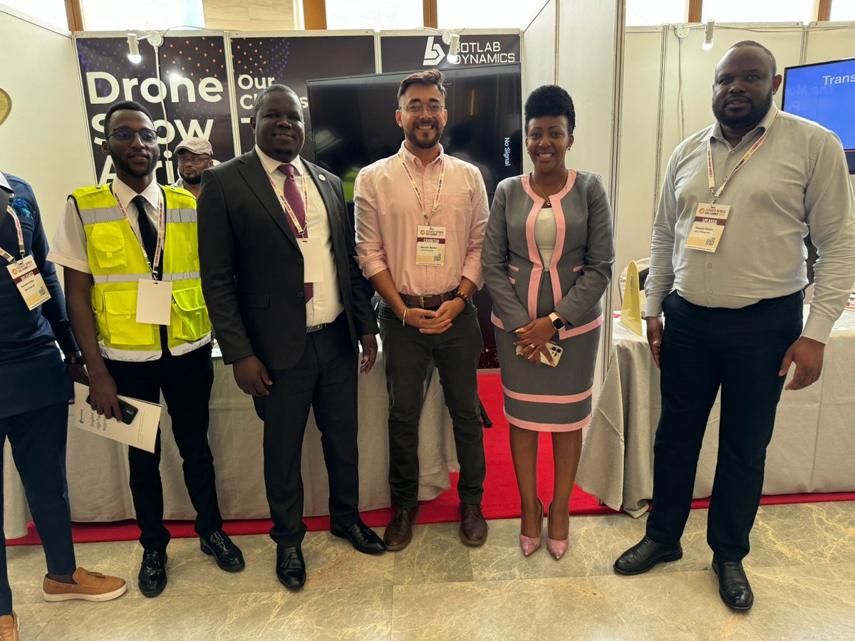 BotLabDynamics's tweet photo. We had an amazing time at the @elevateafrica24! It was an incredible opportunity to showcase our latest #dronetechnology &amp; #innovations. We met so many inspiring people, including the Senator, the CEO of @Kenyaflyinglabs, the CEO of @konzatech, &amp; https://t.co/f2z8bsFHHl