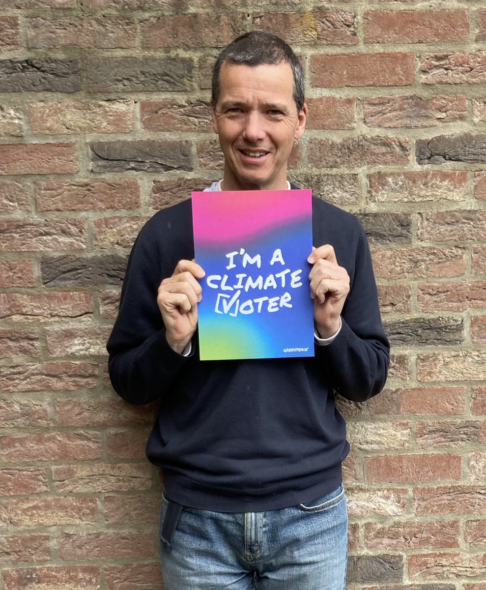 shefgreenpeace's tweet photo. Election Day is this Thursday. Don't know who to vote for? Check out our Manifesto Rankings and become a #ClimateVoter!
#ProjectClimateVote
#ClimateAction
@Shef_Volunteer
@ShefEnvironment
@sheffieldrenew
https://t.co/dxozrjPQNU https://t.co/QvxHZjD0E2
