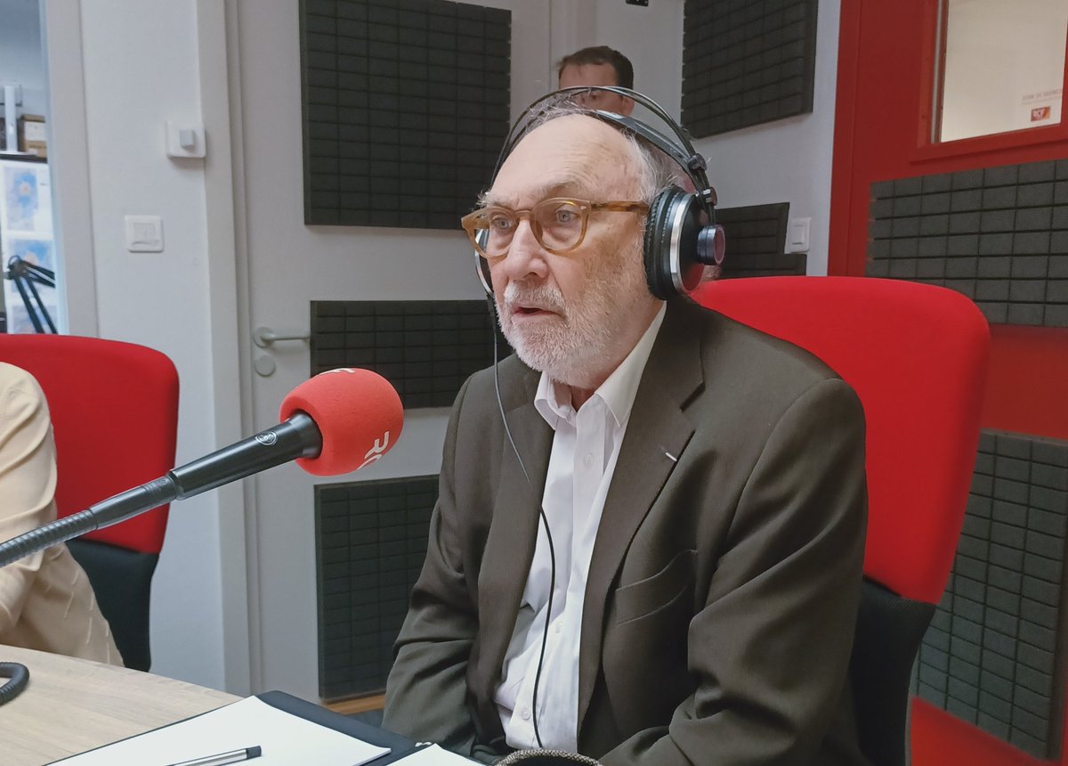 marieluwalch's tweet photo. 🔎🗳️En Alsace, le clivage ville / campagne a augmenté. 
Analyse des résultats de ce 1er tour des #ElectionsLegislatives2024 avec Philippe Breton, président de l'Observatoire de la vie politique en Alsace pour @RCFAlsace 👇🏼

https://t.co/uBoq2tfP2h https://t.co/ZVy6x9rWxA