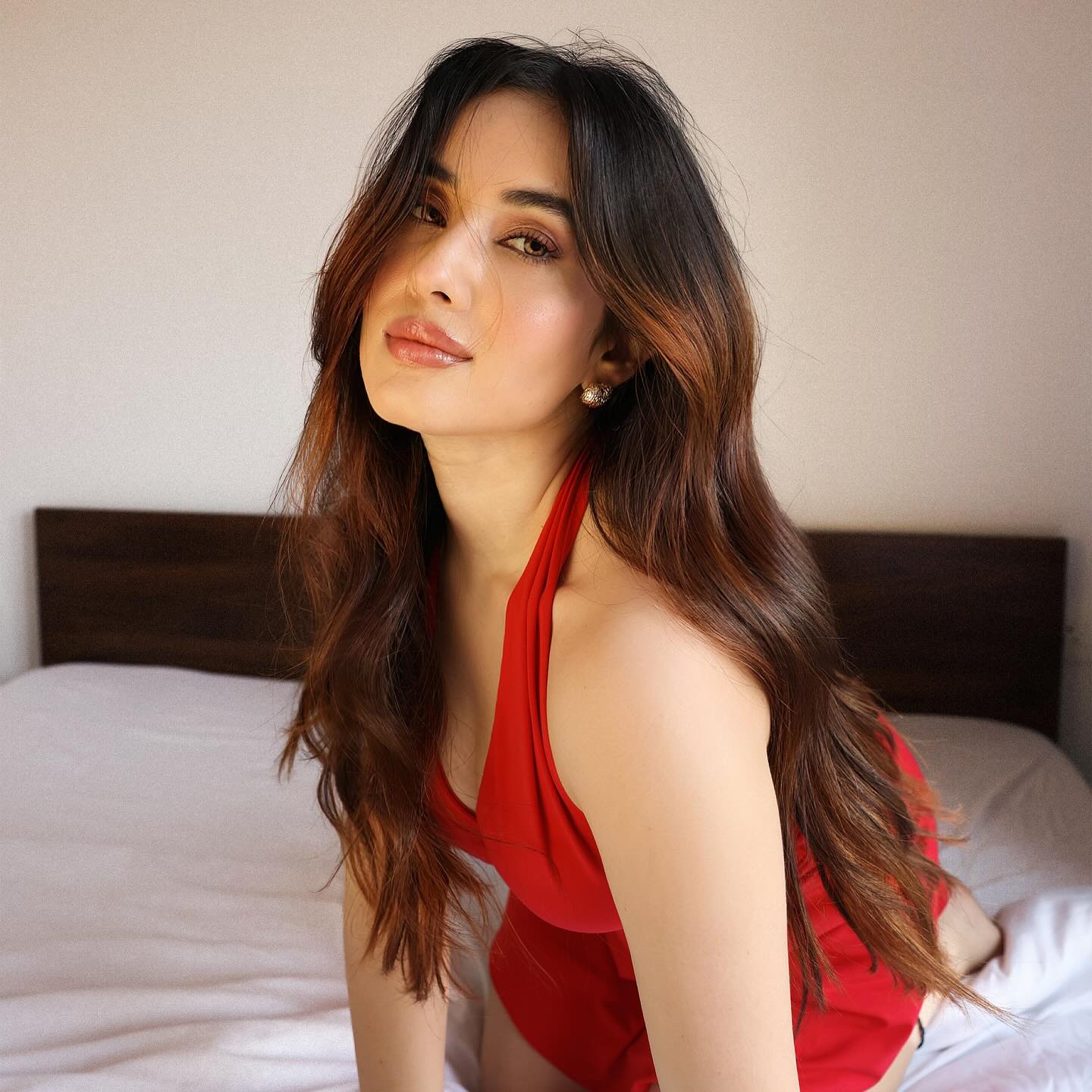 GRaGLgEawAAjqES?format=jpg&name=large