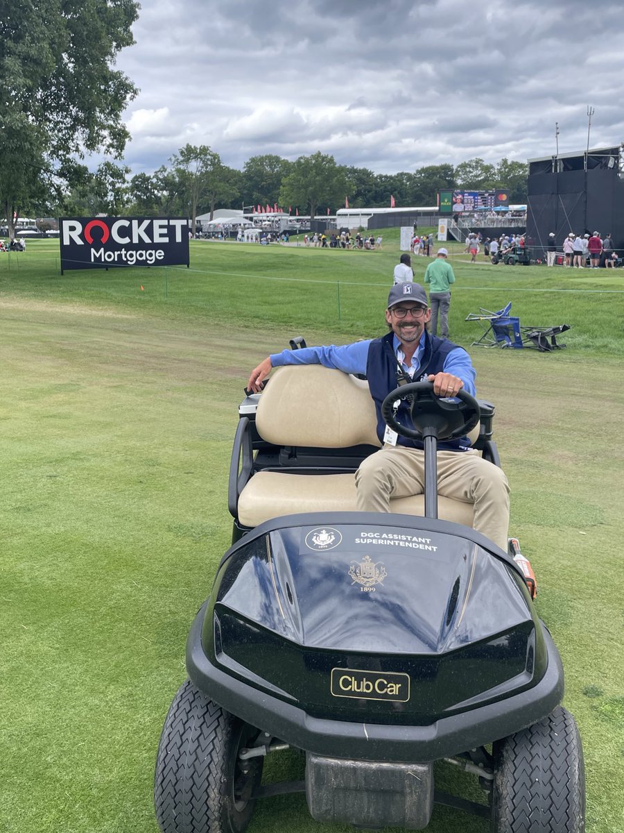 MMgreenthumb's tweet photo. Detroit Golf Club
Rocket Mortgage Classic

Never enough appreciation for the staff and volunteers that made the course shine. I am very proud of our effort and thankful for the support of my wife, friends and family with texts all week and those that came out.  
Congrats Cam! https://t.co/EeLE7pK946