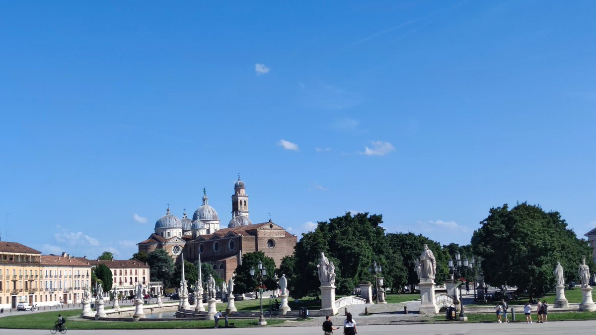 Víctor Rufo Pastor tweet media