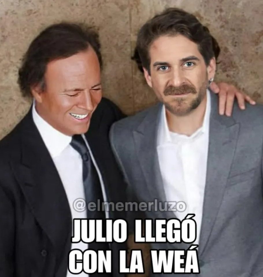 aprachile's tweet photo. Julio llegó  con la weá
🤣🤣 https://t.co/xhqqhQGrsT