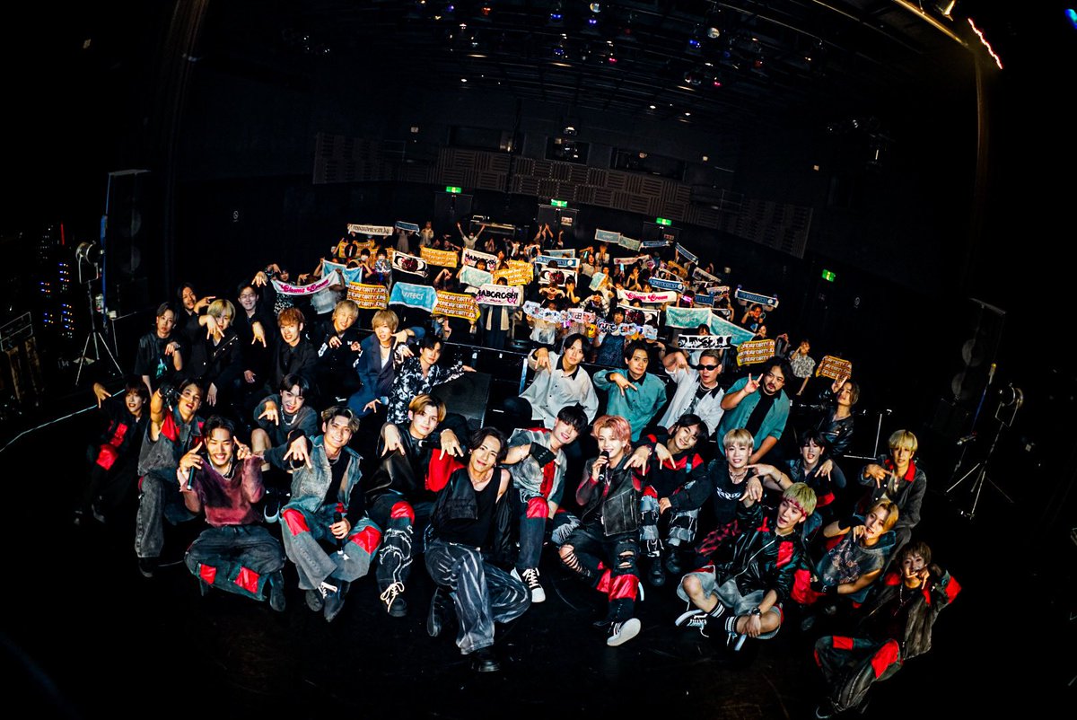 M_D_J_official's tweet image. 7/1(MON)
「Mettle」幻 GAZELLE リリースパーティー 
@ BIG CAT (大阪)
.
お越し頂いた皆様
ありがとうございました‼️
.
本日のセトリも公開⬇️
__________________________
.
📝🎤TODAY SET LIST 🎤📝
.
 SE ~Another~
Another
 SE ~advance~
ツヨメテキーラ
NOVICE
MUJERIEGO DANDY
.
SMASH feat.