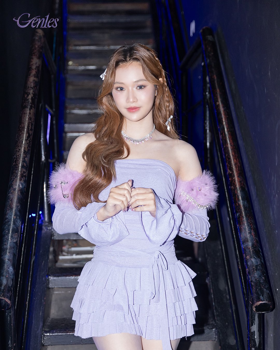 GRaJy5FaEAAs_ak?format=jpg&name=large