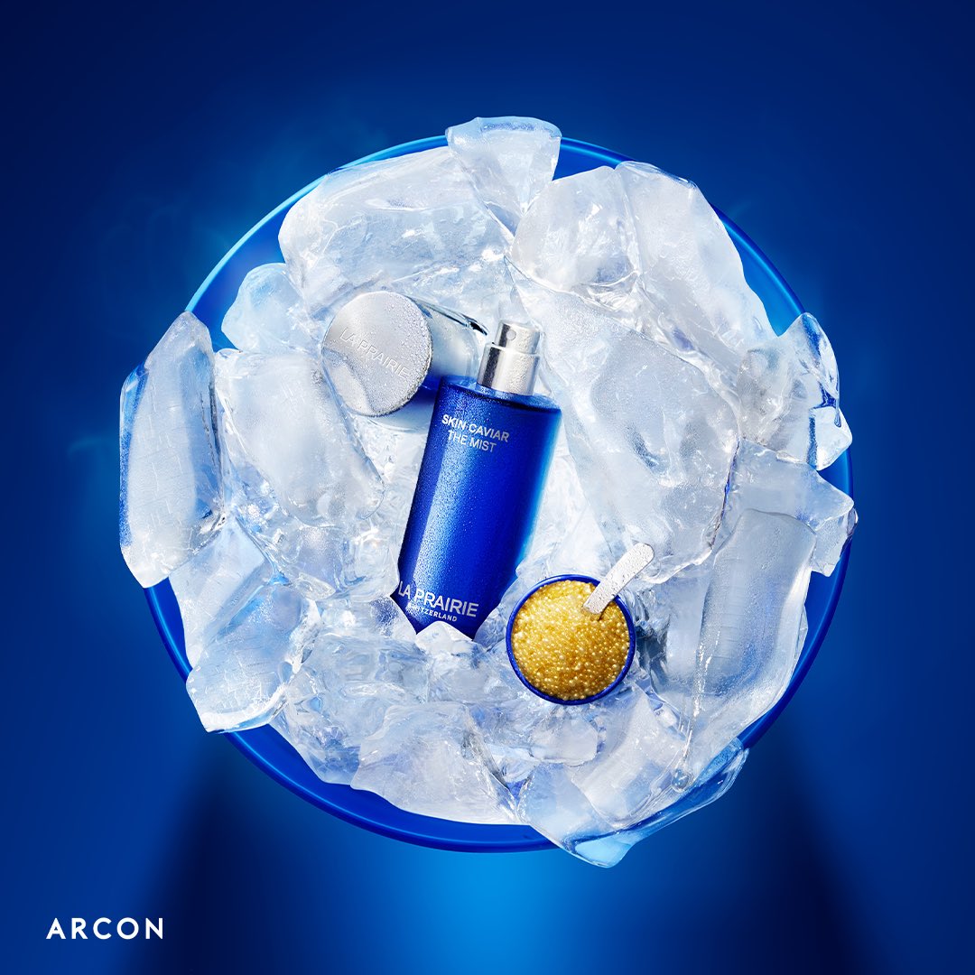 ArconKozmetik's tweet image. Güneşin etkisini bertaraf ederek cildinize yumuşatıcı etki uygulayan ferahlatıcı Skin Caviar The Mist’i tatil çantanıza ekleyin ve plaj deneyiminizi daha da iyileştirin.

#SkinCaviar #LaPrairie
