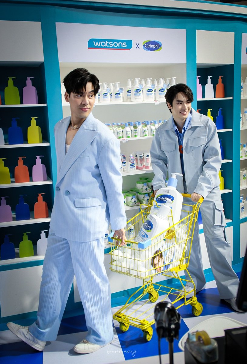 plpchm's tweet photo. ชวนกันมาช้อปมาใช้ Cetaphil กันนะ 💙🩵👍
#Cetaphil
#CetaphilSmartScienceSquare
#ผิวGoStrong
#ชีวิตGoOn
#CetaphilxTaeTee
#TaeDarvid
#TEeThanapon
#ตี๋ธนพล https://t.co/gt29eunNVU