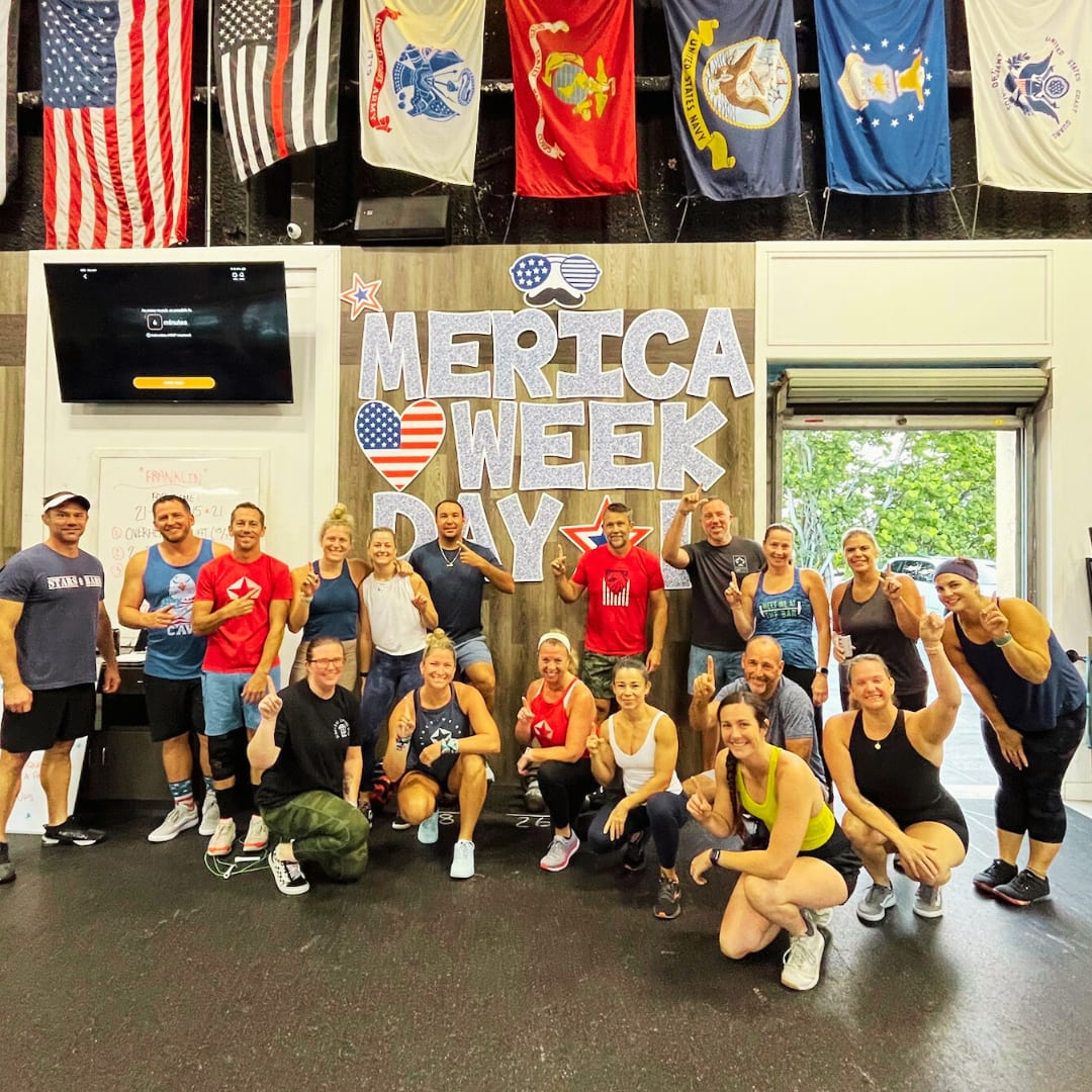 hewfitness's tweet photo. Welcome to 'Merica Week, HEWmans! ❤️ 🤍 💙 

#HEWMericaWeek #SeekStrength #HEWFitness #HardExerciseWorks #PatrioticFitness #StarsAndSquats #RedWhiteAndHEW #FreedomFit #SweatinStarsAndStripes #USAWorkout #FitForFreedom #MericaFitness #WorkoutMotivation #Fitspo https://t.co/ROO2ARQBKh