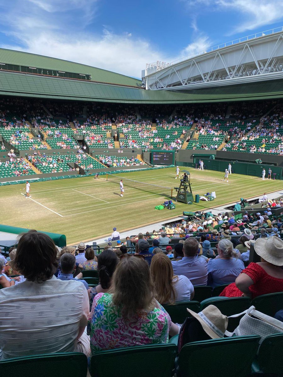 old_shades's tweet photo. Wimbledon starts today why not celebrate with our ‘serving’ of a gorgeous fish and chips with the exciting tennis action of the day!🎾 https://t.co/g1I5HclFbr