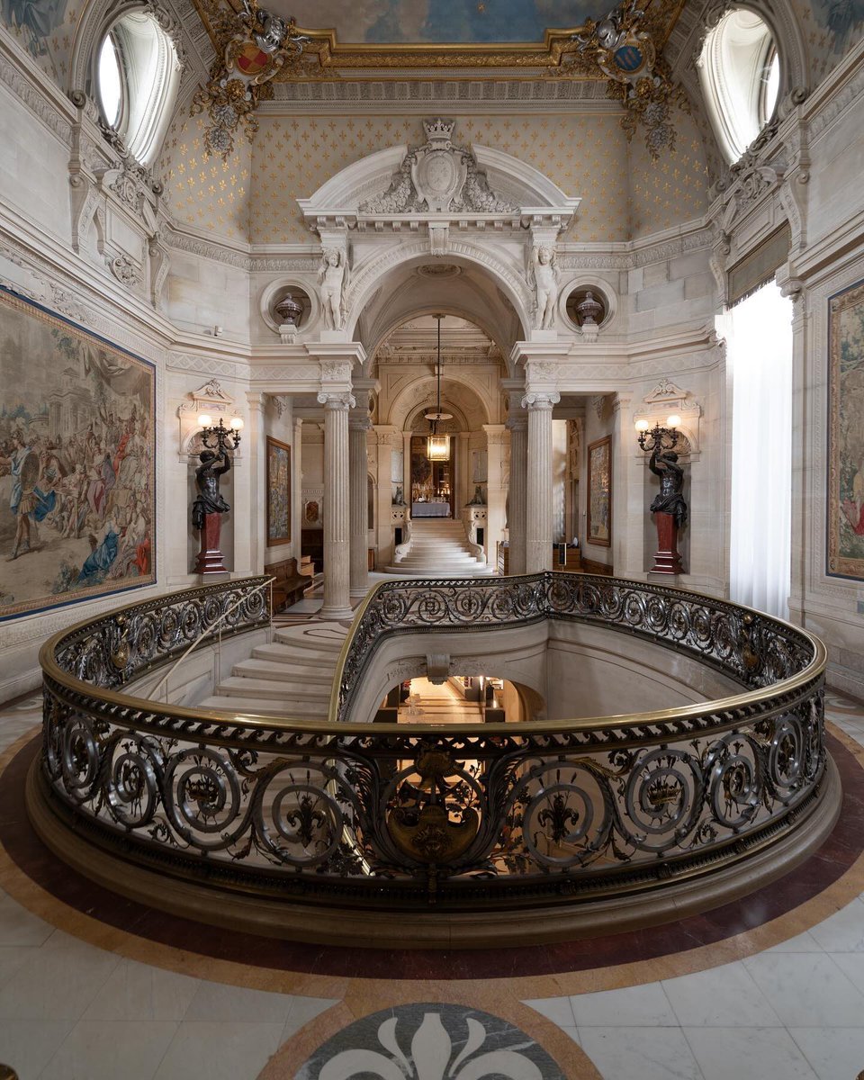 ValentyneDreams's tweet photo. Opulent.

Chantilly Castle, Oise https://t.co/EO3tITecPN
