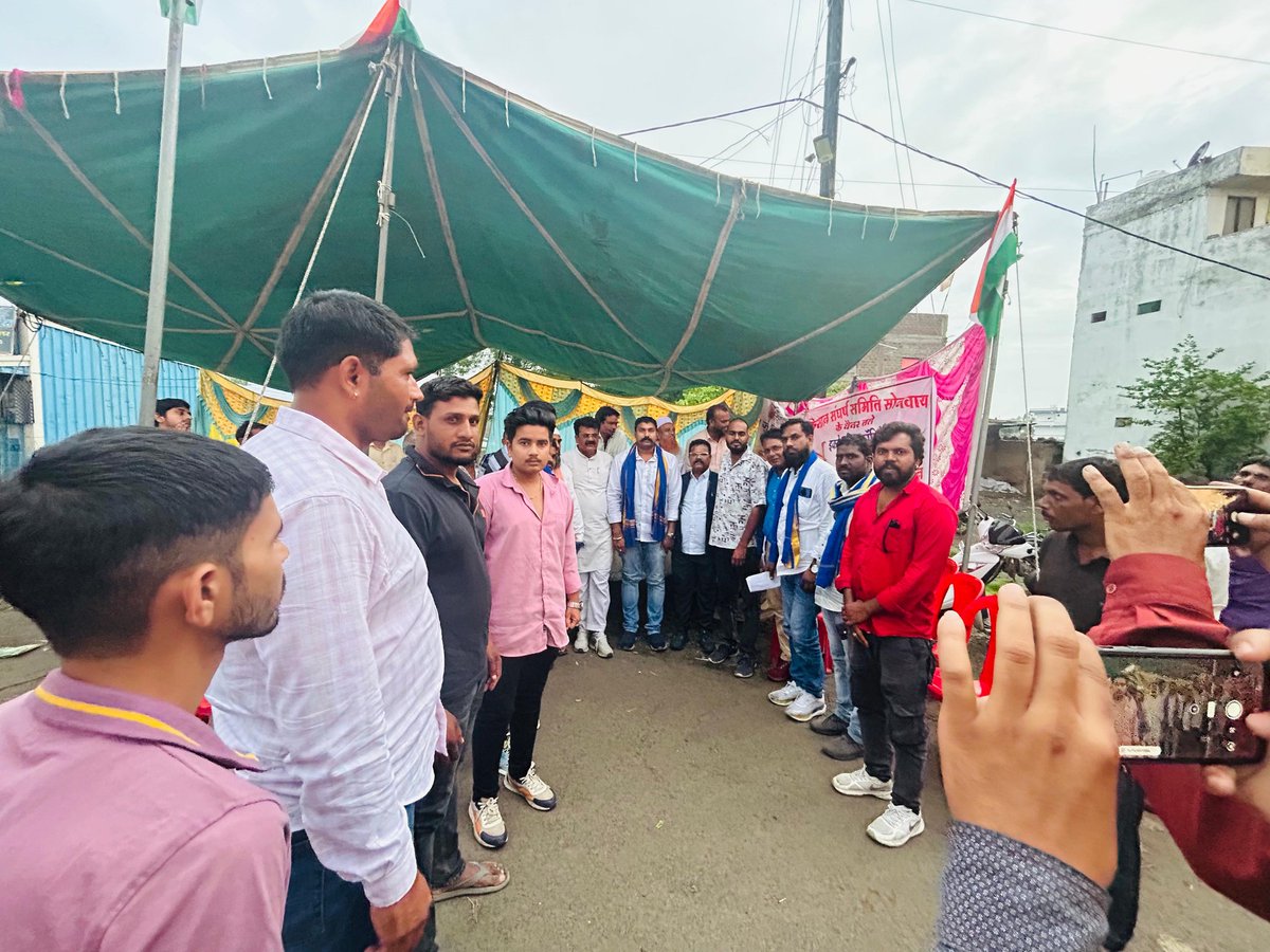 आज जिला इंदौर विधान सभा अंबेडकर नगर के ग्राम सोनवाय में किसान संघर्ष समिति के आंदोलन में शरीख हुए।