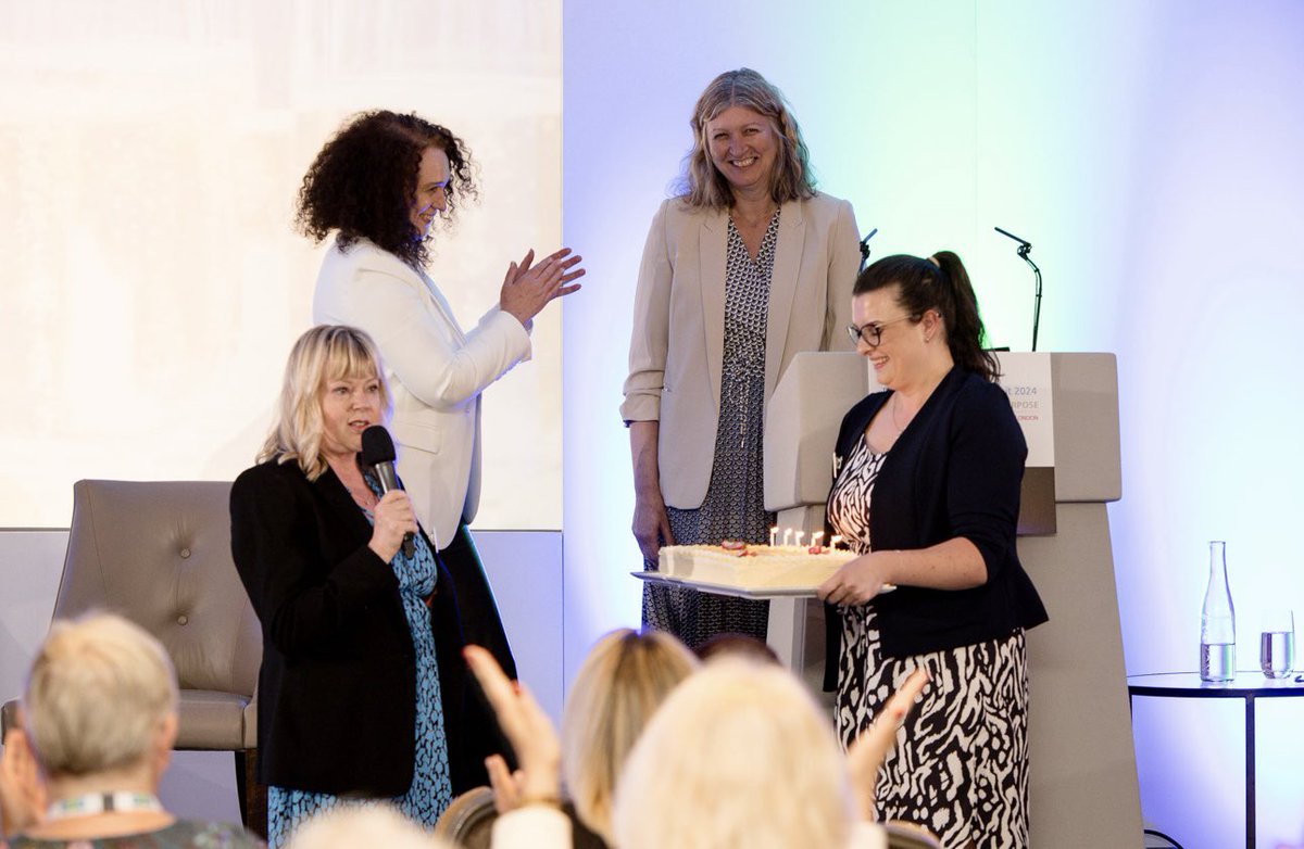 Ellen Leith tweet media