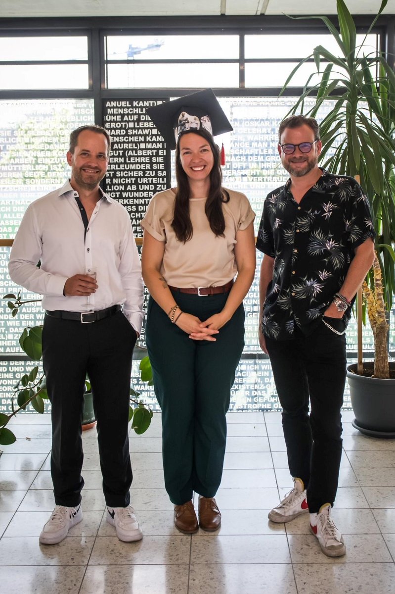 🎓Nora Denner hat am 28. Juni erfolgreich ihre Promotion zur Personalisierung der Unternehmensberichterstattung abgeschlossen. Wir gratulieren herzlich zu dieser hervorragenden Leistung! 🎉

👉ifp.uni-mainz.de/2024/07/01/nor…