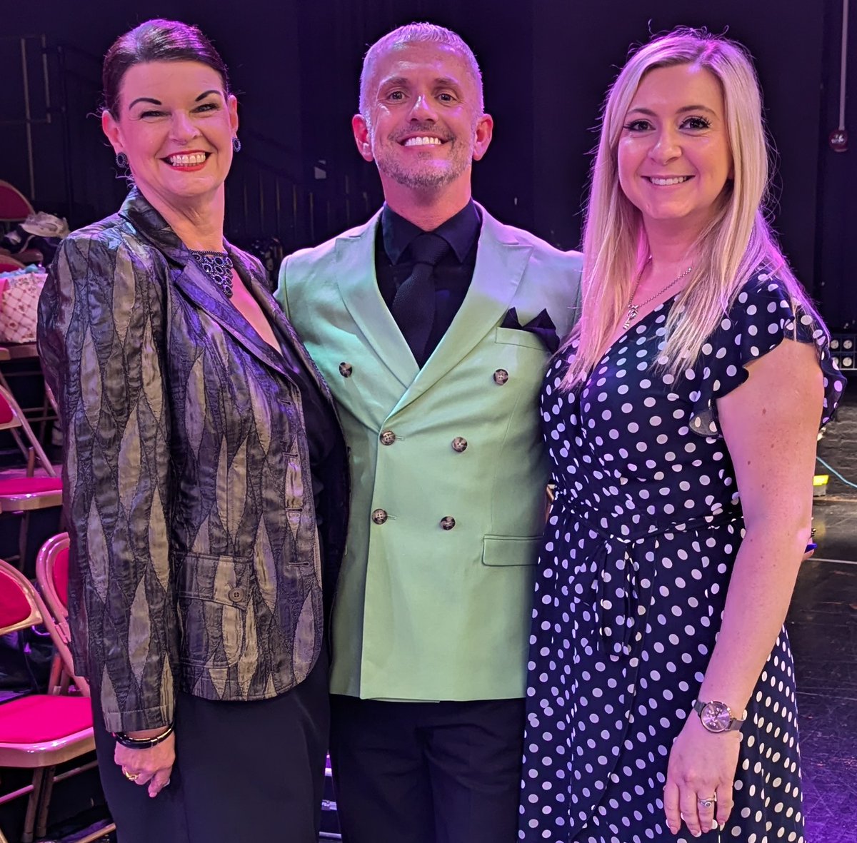 nw_idta's tweet photo. Thank you to our amazing panel of judges for yesterday's IDTA Gala Day
#idta #idtanw #ballroom #latin #dance #ballroomdance #dancecompetition https://t.co/jeYmLqtT0j