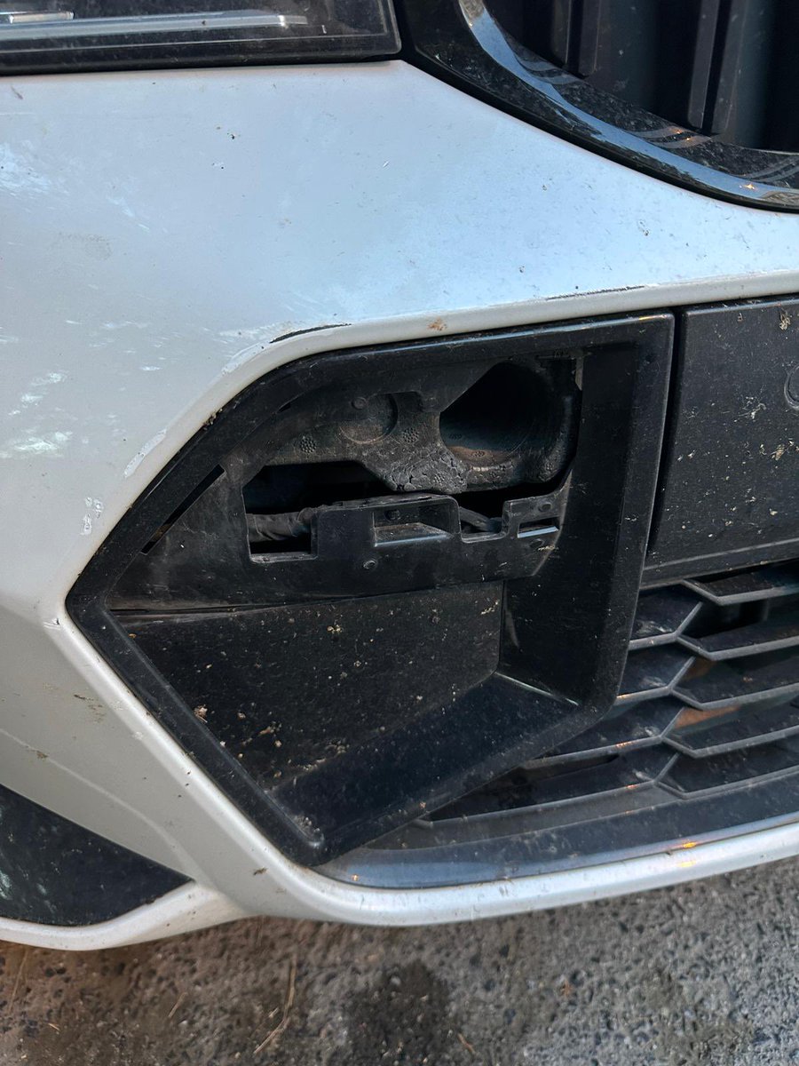 serdRdn's tweet image. Bmw G20  ön tamponu kırdım,yolu yordamı nedir, nerede yapılır