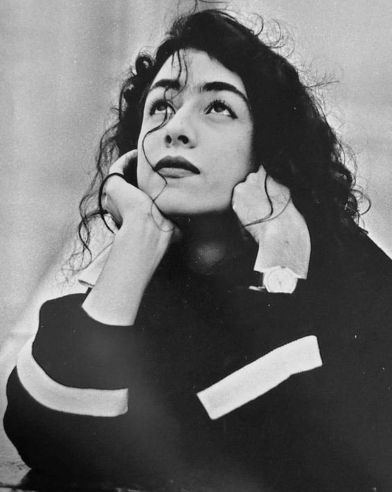 a arte salva qnd permite a contemplação do belo em si. com a contemplação o sujeito agr é feliz, parafraseando mal e porcamente schopenhauer

obg marisa por tocar a minha alma 

feliz dia 1 de julho