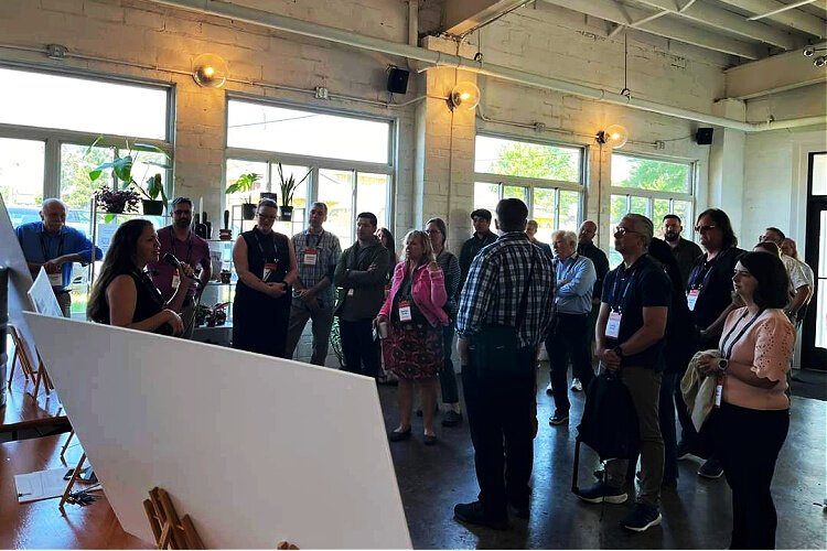 The Congress for the New Urbanism, a national nonprofit that champions urban development "designed for people," held its annual conference in Cincinnati in late May. Nearly 1,500 attended; click for a summary.

soapboxmedia.com/features/build…