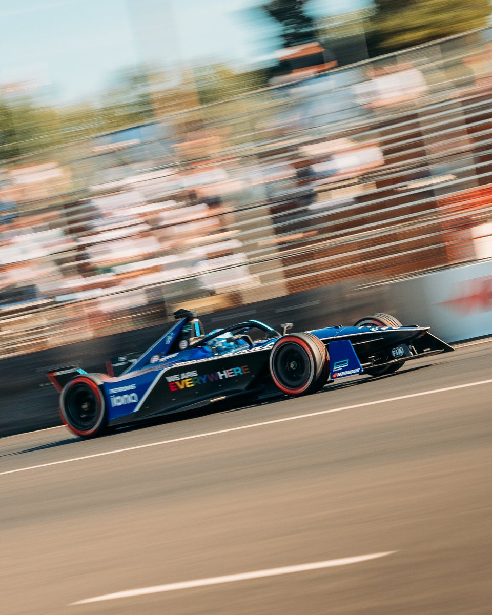 MaseratiCorse's tweet photo. That's a wrap for the 100% Racing Weekend. 🎬
🔱 Round 5 of @GT2European Series saw #LPracing dominate with a double victory in the Pro-AM and AM classes while Leroy of #TFTRacing locked in his first Pole of the season and a strong 2nd-place finish in the AM class. https://t.co/xOqjD1aZAf