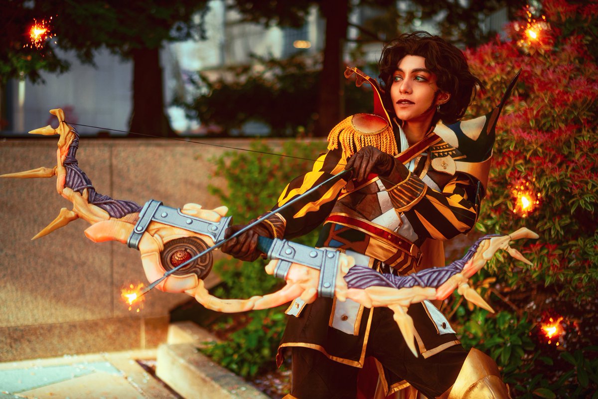 【The Barbarossa, Almyra’s King】

⭐️

« Yet we have the strength to scale the walls between us, to reach out our hands in friendship so we can open our true hearts to one another. That’s how we win! »

Sash belt by <a href="/marquiseCubey/">✨🌻Cubey🌻✨ @ anirevo soon</a> 
Bow Kit by <a href="/dangerousladies/">The Dangerous Ladies</a> 
📸: <a href="/FxDandy/">Felix Dandy</a> 
#FE3H