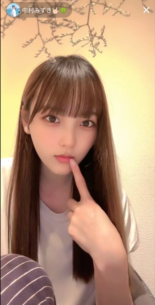 7月最初のみずきち配信良きでした( *´꒳`* )少し落ち着いた雰囲気で色んな気に話題👀意外と思うお仕事情報、ご飯粒事件、みずきちの友達の友達と…😏
明日は投稿するとかっ！そして、配信出来たらあるかも!?Xでの告知待機してましょ！
それではおやすみなさいです〜
#中村みずき
<a href="/13mizuki_5/">中村みずき</a>