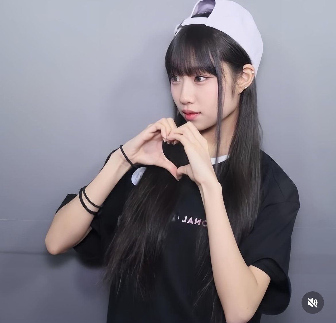 3Oukusz5Fw82685's tweet photo. #CHOIJUNGEUN
#OurACEJungeun #OurFinalistJungeun #FINALSAVEVOTE
#ILAND2
#아이랜드2
#MNETILAND2
#최정은
D-2 투표완료
이제정말 두번만 남은거야?
제발제발 우리 아치 데뷔하게 해주세요 https://t.co/93VAObnSiE