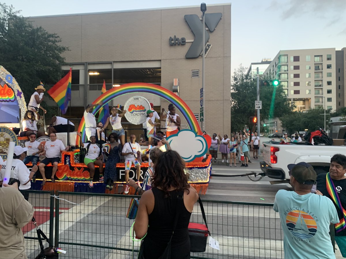 HoustonHealth's tweet photo. We thank the city for showing out at the Houston Pride Float Parade! Thank you for helping us celebrate love, diversity, and unity. This month was one for the books! 🌈🎉 #PrideHouston #HealthMatters #HHD https://t.co/LeeBUj59LN