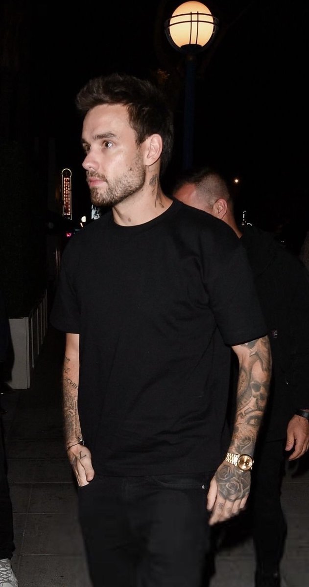 LiamArgHQ's tweet photo. Liam en el viernes en Los Angeles 💚 https://t.co/QJ9jMVvlf7